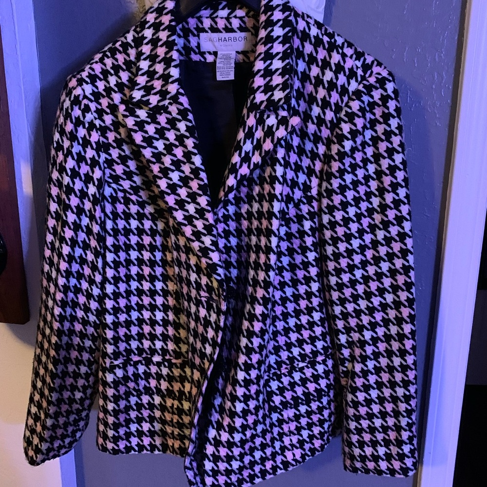 Pink white and black blazer